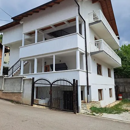 Neyla Apartment