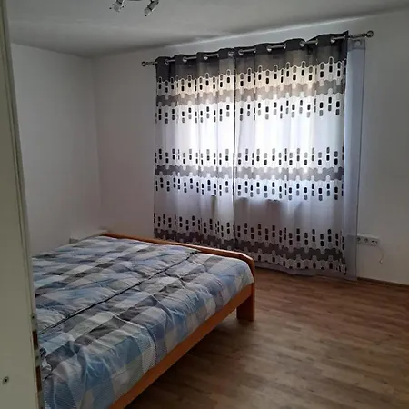 Neyla * Sarajevo